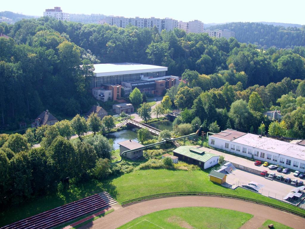 Hotel Zimni Stadion Náchod المظهر الخارجي الصورة